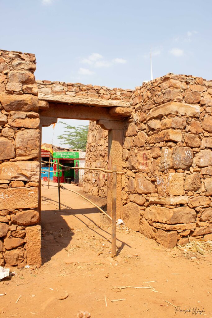 किल्ल्याचा एक दरवाजा!